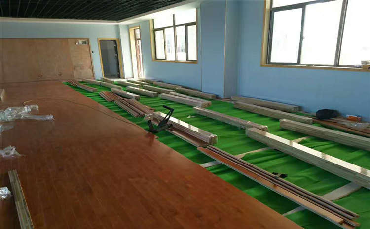 24厚木地板籃球場廠家去哪找？