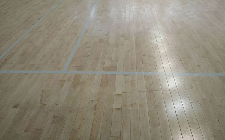 松木體育木地板哪個(gè)品牌好？