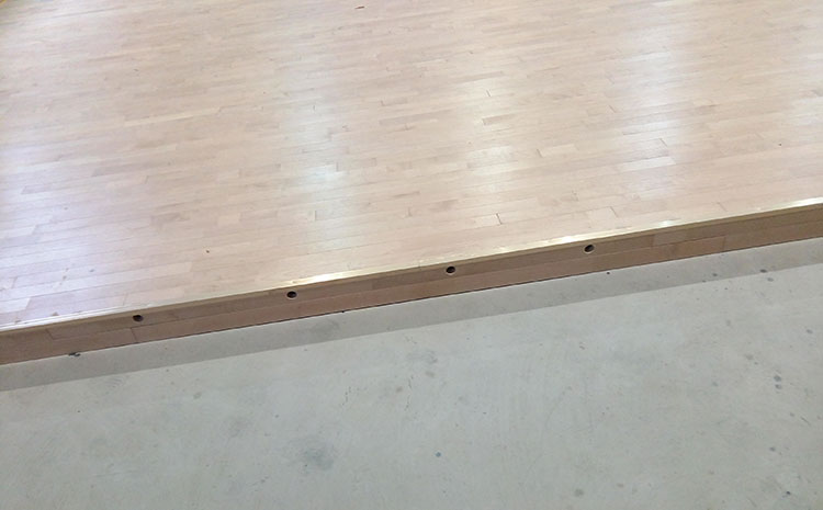 柞木籃球場(chǎng)實(shí)木地板廠家報(bào)價(jià)表