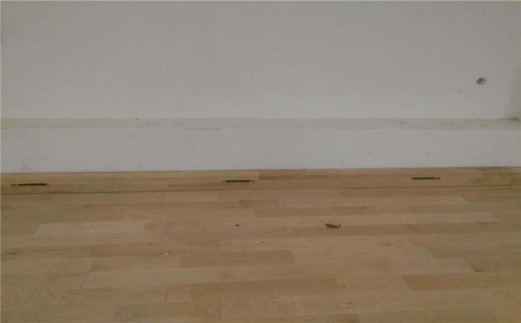 24厚籃球運動地板多少錢一平米？