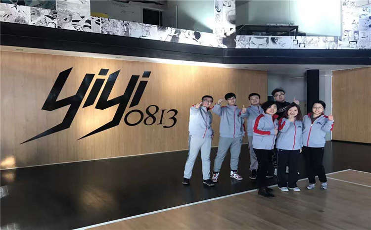 硬木企口運動體育地板多少錢一平米？