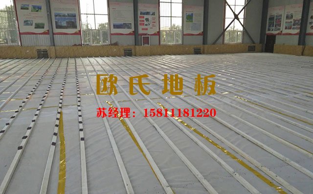 室內(nèi)體育場館鋪裝木地板，有哪些質(zhì)量要求——?jiǎng)P潔地板