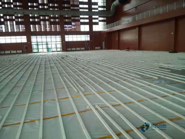 體育地板適合跳繩場地嗎？